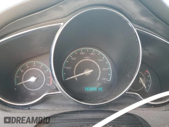 ✅ 2012 Chevrolet Malibu 1LT • VIN: 1G1ZC5E03CF367215 • Lot: 81680025. Wystawiony na Copart z przebiegiem 163 935 mil. Bezpłatny archiwum sprzedaży aukcyjnych z USA i szczegółowy raport historii pojazdu na DreamBid. Zdjęcie 9.