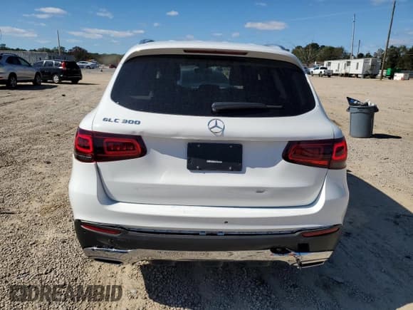 ✅ 2021 Mercedes-Benz GLC 300 • VIN: W1N0G8DB1MV320984 • Lot: 91215145. Listed on Copart with 29,072 mi. Free auction sales archive from the USA and detailed vehicle history report at DreamBid. Image 6.