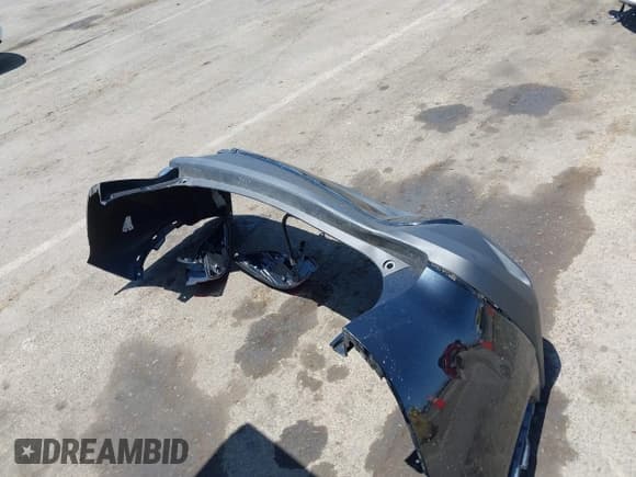 ✅ 2023 Toyota Corolla Cross XLE • VIN: 7MUDAAAG3PV069634 • Lot: 42489692. Listed on IAAI with 18,923 mi. Free auction sales archive from the USA and detailed vehicle history report at DreamBid. Image 12.