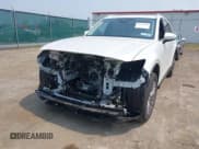 ✅ 2025 Mazda CX-90 Preferred Package • VIN: JM3KKBHA2S1199519 • Lot: 42870639. Wystawiony na IAAI z przebiegiem 2 703 mil. Bezpłatny archiwum sprzedaży aukcyjnych z USA i szczegółowy raport historii pojazdu na DreamBid. Zdjęcie 6.