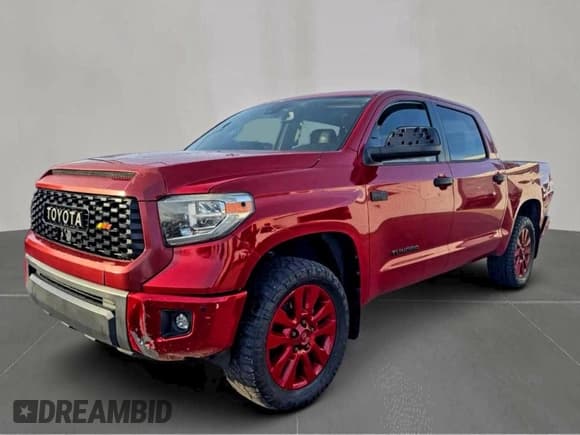 ✅ 2018 Toyota Tundra Limited • VIN: 5TFHY5F11JX739475 • Лот: 95033875. Опубликован ранее на Copart с пробегом 176 026 миль. Бесплатный доступ к архиву аукционных продаж из США и подробный отчёт об истории автомобиля на DreamBid. Изображение 2.