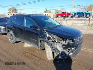 ✅ 2019 Jeep Compass Limited • VIN: 3C4NJDCB5KT712095 • Лот: 43661635. Опубликован ранее на IAAI с пробегом 32 596 миль. Бесплатный доступ к архиву аукционных продаж из США и подробный отчёт об истории автомобиля на DreamBid. Изображение 1.