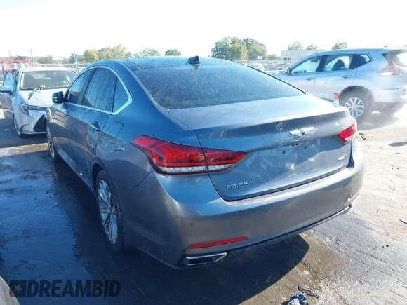 ✅ 2016 Hyundai Genesis 3.8L • VIN: KMHGN4JE3GU144111 • Lot: 43345588. Wystawiony na IAAI z przebiegiem 62 697 mil. Bezpłatny archiwum sprzedaży aukcyjnych z USA i szczegółowy raport historii pojazdu na DreamBid. Zdjęcie 3.