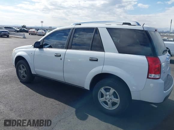 ✅ 2007 Saturn VUE I4 • VIN: 5GZCZ33D07S822037 • Lot: 41436504. Wystawiony na IAAI z przebiegiem 126 860 mil. Bezpłatny archiwum sprzedaży aukcyjnych z USA i szczegółowy raport historii pojazdu na DreamBid. Zdjęcie 6.