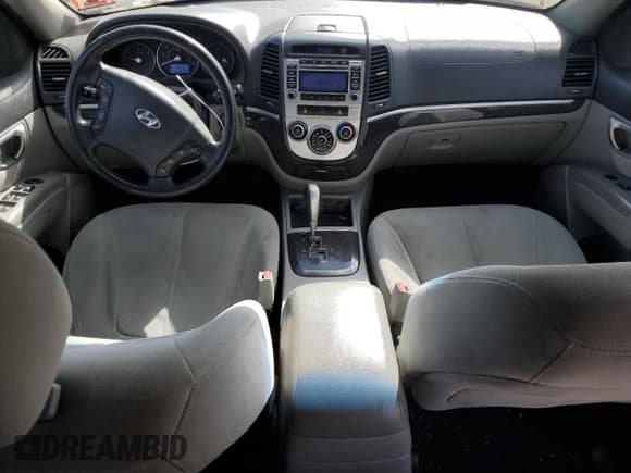 ✅ 2009 Hyundai Santa Fe Limited • VIN: 5NMSH13E09H325338 • Lot: 76334694. Listed on Copart with 161,619 mi. Free auction sales archive from the USA and detailed vehicle history report at DreamBid. Image 8.