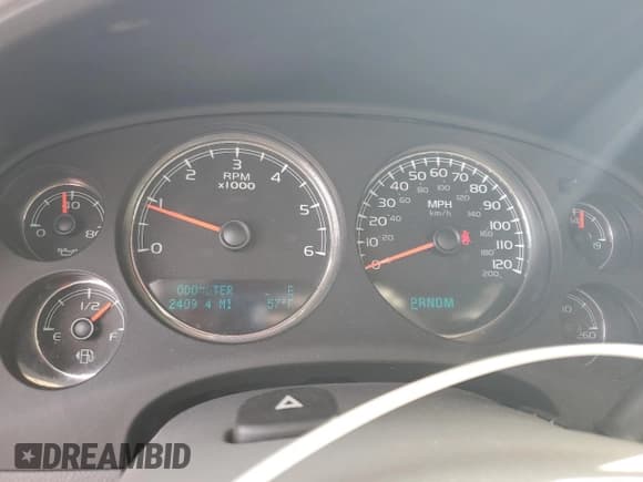 ✅ 2010 Chevrolet Tahoe LTZ • VIN: 1GNUCCE06AR167860 • Lot: 92745385. Wystawiony na Copart z przebiegiem 240 984 mil. Bezpłatny archiwum sprzedaży aukcyjnych z USA i szczegółowy raport historii pojazdu na DreamBid. Zdjęcie 9.