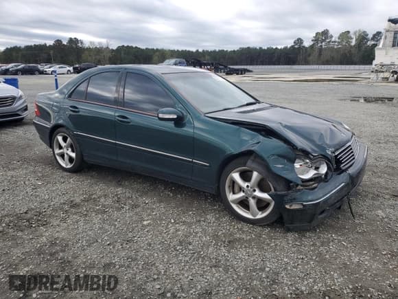✅ 2004 Mercedes-Benz C 230 Kompressor • VIN: WDBRF40J94F486315 • Lot: 50871115. Wystawiony na Copart z przebiegiem 81 053 mil. Bezpłatny archiwum sprzedaży aukcyjnych z USA i szczegółowy raport historii pojazdu na DreamBid. Zdjęcie 4.