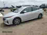 2022 Toyota Prius LE с VIN JTDKAMFP1N3206340, выставлен на аукционе Copart как лот 67626615 с пробегом 24 818 миль миль и Списание • Salvage title. История ставок и продаж доступна на DreamBid. Изображение 1.