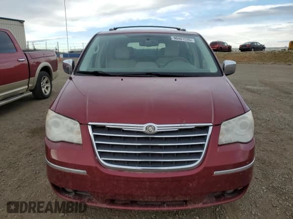 ✅ 2010 Chrysler Town & Country Limited • VIN: 2A4RR6DX7AR318271 • Лот: 90401535. Опубликован ранее на Copart с пробегом 207 049 миль. Бесплатный доступ к архиву аукционных продаж из США и подробный отчёт об истории автомобиля на DreamBid. Изображение 5.