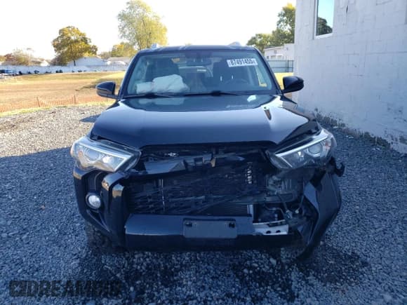 ✅ 2018 Toyota 4Runner SR5 • VIN: JTEBU5JR3J5587088 • Lot: 87491455. Listed on Copart with 88,524 mi. Free auction sales archive from the USA and detailed vehicle history report at DreamBid. Image 5.