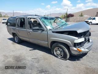 ✅ 2000 Chevrolet Suburban LT • VIN: 3GNGK26U3YG169622 • Lot: 42131728. Wystawiony na IAAI z przebiegiem 164 465 mil. Bezpłatny archiwum sprzedaży aukcyjnych z USA i szczegółowy raport historii pojazdu na DreamBid. Zdjęcie 1.