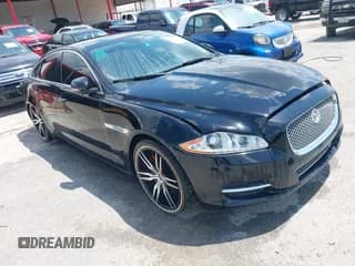 ✅ 2014 Jaguar XJ • VIN: SAJWA1CZ8E8V59961 • Lot: 42757137. Wystawiony na IAAI z przebiegiem 81 946 mil. Bezpłatny archiwum sprzedaży aukcyjnych z USA i szczegółowy raport historii pojazdu na DreamBid. Zdjęcie 1.