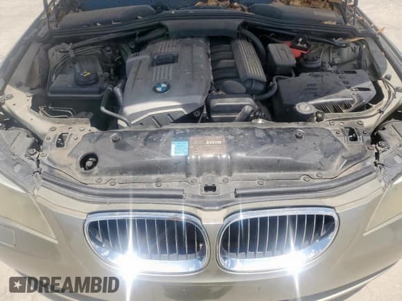 ✅ 2007 BMW 5 Series 525i • VIN: WBANE53517CW59612 • Lot: 64677915. Listed on Copart with 151,907 mi. Free auction sales archive from the USA and detailed vehicle history report at DreamBid. Image 11.