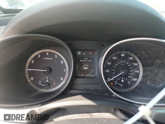 2017 Hyundai Santa Fe 2.4L z VIN 5XYZT3LB6HG380593, wystawiony jako Copart lot #71658245 z przebiegiem 151 100 mil mil oraz Nie do naprawy • Non repairable. Historia ofert i sprzedaży dostępna na DreamBid. Obrazek 9.