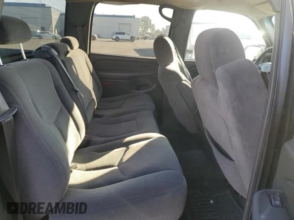 ✅ 2006 Chevrolet Silverado 1500 LT1 • VIN: 2GCEC13T661172085 • Лот: 79927784. Опубликован ранее на Copart с пробегом 155 399 миль. Бесплатный доступ к архиву аукционных продаж из США и подробный отчёт об истории автомобиля на DreamBid. Изображение 10.