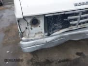 ✅ 1992 Dodge Passenger • VIN: 2B5WB35Y5NK172074 • Lot: 42010461. Wystawiony na IAAI z przebiegiem 101 961 mil. Bezpłatny archiwum sprzedaży aukcyjnych z USA i szczegółowy raport historii pojazdu na DreamBid. Zdjęcie 6.