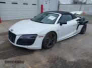 ✅ 2011 Audi R8 • VIN: WUAVNAFG2BN001984 • Лот: 41830131. Опубликован ранее на IAAI с пробегом 78 499 миль. Бесплатный доступ к архиву аукционных продаж из США и подробный отчёт об истории автомобиля на DreamBid. Изображение 17.