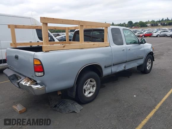 ✅ 2000 Toyota Tundra SR5 • VIN: 5TBRT3414YS103930 • Lot: 42893233. Listed on IAAI with 382,905 mi. Free auction sales archive from the USA and detailed vehicle history report at DreamBid. Image 4.