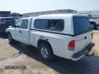 ✅ 1998 Dodge Dakota SLT • VIN: 1B7GL22X7WS711607 • Lot: 42395496. Wystawiony na IAAI z przebiegiem 225 712 mil. Bezpłatny archiwum sprzedaży aukcyjnych z USA i szczegółowy raport historii pojazdu na DreamBid. Zdjęcie 3.