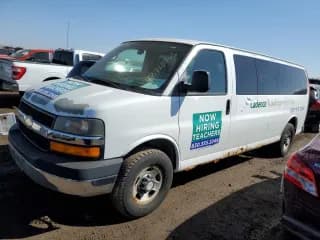 ✅ 2008 Chevrolet Express Passenger • VIN: 1GAHG39K381169612 • Lot: 48710805. Listed on Copart with 73,688 mi. Free auction sales archive from the USA and detailed vehicle history report at DreamBid. Image 1.