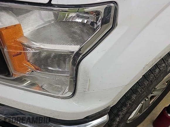 ✅ 2019 Ford F-150 XL • VIN: 1FTEX1EP6KKE99861 • Lot: 43944773. Wystawiony na IAAI z przebiegiem 195 197 mil. Bezpłatny archiwum sprzedaży aukcyjnych z USA i szczegółowy raport historii pojazdu na DreamBid. Zdjęcie 25.