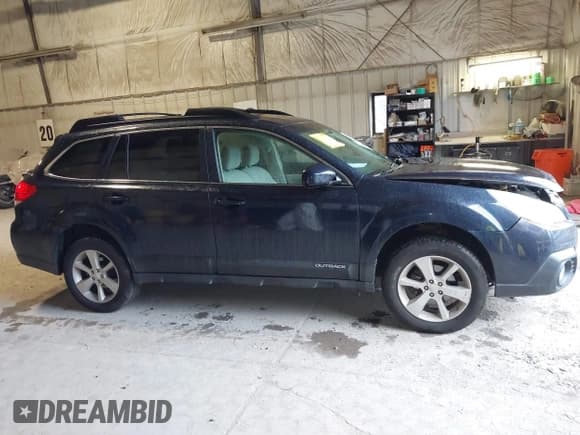 ✅ 2013 Subaru Outback Premium • VIN: 4S4BRBCC2D3316919 • Lot: 43429725. Listed on IAAI with 169,187 mi. Free auction sales archive from the USA and detailed vehicle history report at DreamBid. Image 13.