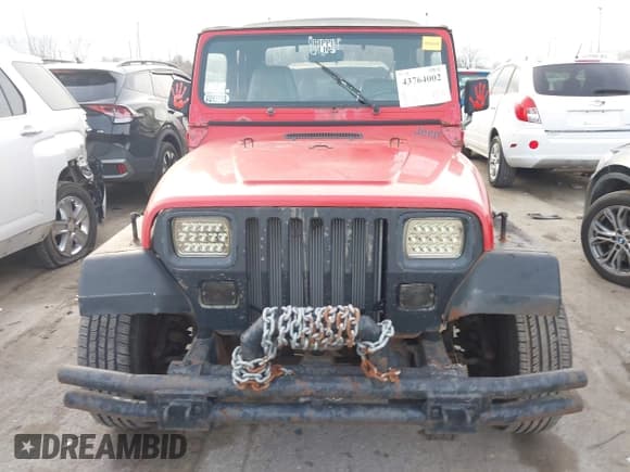 ✅ 1995 Jeep Wrangler S • VIN: 1J4FY19P9SP247448 • Lot: 43764002. Listed on IAAI with 181,357 mi. Free auction sales archive from the USA and detailed vehicle history report at DreamBid. Image 6.