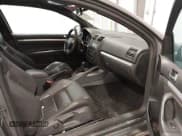 ✅ 2008 Volkswagen R32 • VIN: WVWKC71KX8W110653 • Лот: 41578812. Опубликован ранее на IAAI с пробегом 175 071 миль. Бесплатный доступ к архиву аукционных продаж из США и подробный отчёт об истории автомобиля на DreamBid. Изображение 5.