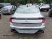 2023 Hyundai Sonata SEL z VIN KMHL64JA4PA313904, wystawiony jako IAAI lot #43266884 z przebiegiem 7 403 mil mil oraz . Historia ofert i sprzedaży dostępna na DreamBid. Obrazek 16.