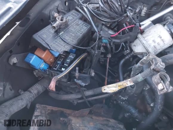 ✅ 2001 Nissan Xterra SE • VIN: 5N1ED28Y01C521456 • Lot: 43732815. Wystawiony na IAAI z przebiegiem Nie podano. Bezpłatny archiwum sprzedaży aukcyjnych z USA i szczegółowy raport historii pojazdu na DreamBid. Zdjęcie 12.