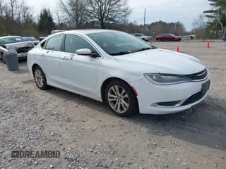 ✅ 2015 Chrysler 200 Limited • VIN: 1C3CCCAB0FN693092 • Lot: 43831005. Listed on IAAI with 103,006 mi. Free auction sales archive from the USA and detailed vehicle history report at DreamBid. Image 1.