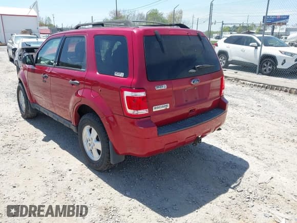 ✅ 2011 Ford Escape XLT • VIN: 1FMCU9D79BKB50978 • Лот: 42065969. Опубликован ранее на IAAI с пробегом 156 619 миль. Бесплатный доступ к архиву аукционных продаж из США и подробный отчёт об истории автомобиля на DreamBid. Изображение 3.