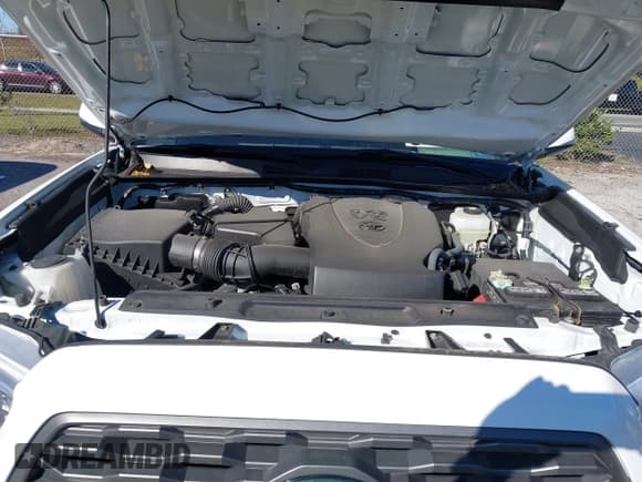 ✅ 2022 Toyota Tacoma TRD Off Road • VIN: 3TMCZ5AN6NM507516 • Lot: 43627127. Listed on IAAI with 52,077 mi. Free auction sales archive from the USA and detailed vehicle history report at DreamBid. Image 10.