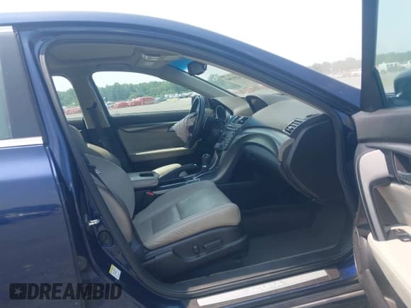 ✅ 2013 Acura TL Technology • VIN: 19UUA9F56DA000219 • Lot: 42891802. Wystawiony na IAAI z przebiegiem 196 270 mil. Bezpłatny archiwum sprzedaży aukcyjnych z USA i szczegółowy raport historii pojazdu na DreamBid. Zdjęcie 5.