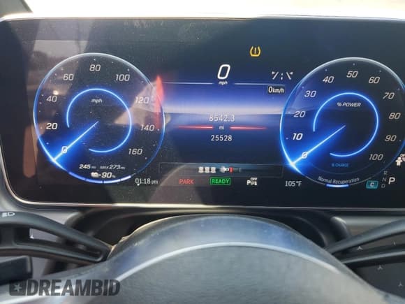 ✅ 2023 Mercedes-Benz EQE 350+ • VIN: 4JGGM2BB9PA020096 • Lot: 70298835. Wystawiony na Copart z przebiegiem 25 528 mil. Bezpłatny archiwum sprzedaży aukcyjnych z USA i szczegółowy raport historii pojazdu na DreamBid. Zdjęcie 9.