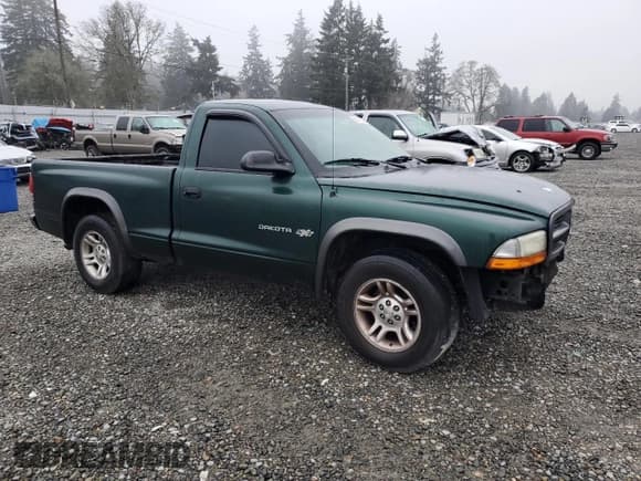 ✅ 2002 Dodge Dakota • VIN: 1B7FL16X92S710453 • Lot: 88047345. Wystawiony na Copart z przebiegiem 171 770 mil. Bezpłatny archiwum sprzedaży aukcyjnych z USA i szczegółowy raport historii pojazdu na DreamBid. Zdjęcie 4.