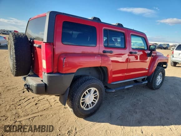 ✅ 2007 Hummer H3 SUV • VIN: 5GTDN13E178133600 • Lot: 85336635. Wystawiony na Copart z przebiegiem 185 746 mil. Bezpłatny archiwum sprzedaży aukcyjnych z USA i szczegółowy raport historii pojazdu na DreamBid. Zdjęcie 3.