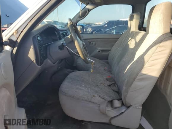 ✅ 2001 Toyota Tacoma PreRunner • VIN: 5TENM92NX1Z855801 • Lot: 65223015. Listed on Copart with 224,252 mi. Free auction sales archive from the USA and detailed vehicle history report at DreamBid. Image 7.