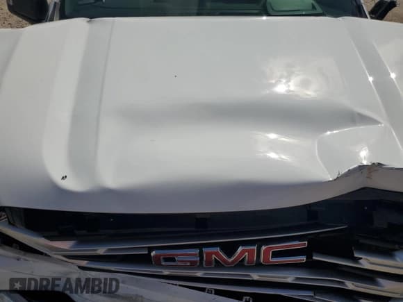 ✅ 2022 GMC Sierra 1500 SLE • VIN: 3GTPUBEK8NG646897 • Лот: 80206665. Опубликован ранее на Copart с пробегом 96 356 миль. Бесплатный доступ к архиву аукционных продаж из США и подробный отчёт об истории автомобиля на DreamBid. Изображение 11.