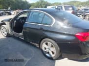 ✅ 2018 BMW 3 Series 330i • VIN: WBA8B9G58JNV00332 • Lot: 43117071. Wystawiony na IAAI z przebiegiem 112 882 mil. Bezpłatny archiwum sprzedaży aukcyjnych z USA i szczegółowy raport historii pojazdu na DreamBid. Zdjęcie 14.