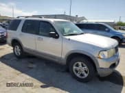 ✅ 2002 Ford Explorer XLT • VIN: 1FMZU73WX2UA65370 • Lot: 58668435. Listed on Copart with 193,024 mi. Free auction sales archive from the USA and detailed vehicle history report at DreamBid. Image 4.