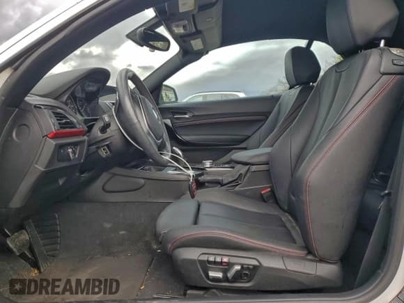 ✅ 2016 BMW 2 Series 228i xDrive • VIN: WBA1L9C57GV325620 • Lot: 93715605. Wystawiony na Copart z przebiegiem 64 807 mil. Bezpłatny archiwum sprzedaży aukcyjnych z USA i szczegółowy raport historii pojazdu na DreamBid. Zdjęcie 7.