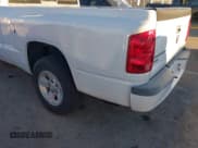 ✅ 2008 Dodge Dakota SLT • VIN: 1D7HE42K58S504608 • Лот: 43606035. Опубликован ранее на IAAI с пробегом 199 213 миль. Бесплатный доступ к архиву аукционных продаж из США и подробный отчёт об истории автомобиля на DreamBid. Изображение 6.