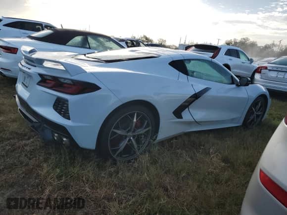 2021 Chevrolet Corvette 2LT с VIN 1G1YB2D45M5111568, выставлен на аукционе Copart как лот 76882884 с пробегом 10 362 миль миль и Списание • Salvage title. История ставок и продаж доступна на DreamBid. Изображение 3.