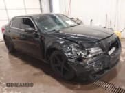 ✅ 2012 Chrysler 300 S • VIN: 2C3CCABG3CH272776 • Lot: 40252319. Listed on IAAI with 155,701 mi. Free auction sales archive from the USA and detailed vehicle history report at DreamBid. Image 1.