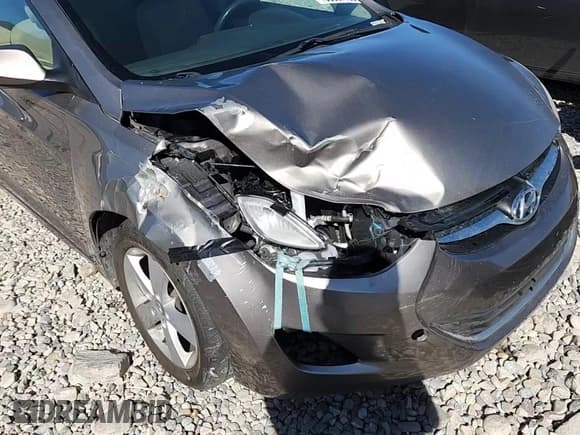 ✅ 2013 Hyundai Elantra GLS • VIN: 5NPDH4AE1DH323106 • Lot: 80867735. Listed on Copart with 196,234 mi. Free auction sales archive from the USA and detailed vehicle history report at DreamBid. Image 13.