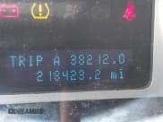 ✅ 2010 Mercury Mariner • VIN: 4M2CN8BG3AKJ22391 • Lot: 39988241. Listed on IAAI with 218,423 mi. Free auction sales archive from the USA and detailed vehicle history report at DreamBid. Image 15.