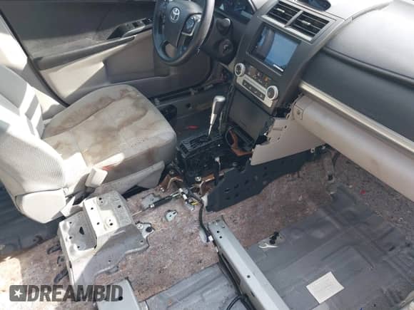 2014 Toyota Camry L with VIN 4T1BF1FK1EU765218, listed as a IAAI auction lot 43211127 with 151,964 mi miles and . Bid and sale history available at DreamBid. Image 5.