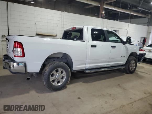 ✅ 2023 Ram 2500 Big Horn • VIN: 3C6UR5DJXPG633352 • Lot: 69503145. Listed on Copart with 49,944 mi. Free auction sales archive from the USA and detailed vehicle history report at DreamBid. Image 3.