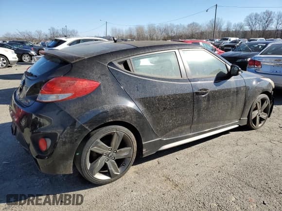 ✅ 2015 Hyundai Veloster Turbo • VIN: KMHTC6AE5FU235508 • Lot: 83601544. Wystawiony na Copart z przebiegiem 146 743 mil. Bezpłatny archiwum sprzedaży aukcyjnych z USA i szczegółowy raport historii pojazdu na DreamBid. Zdjęcie 3.